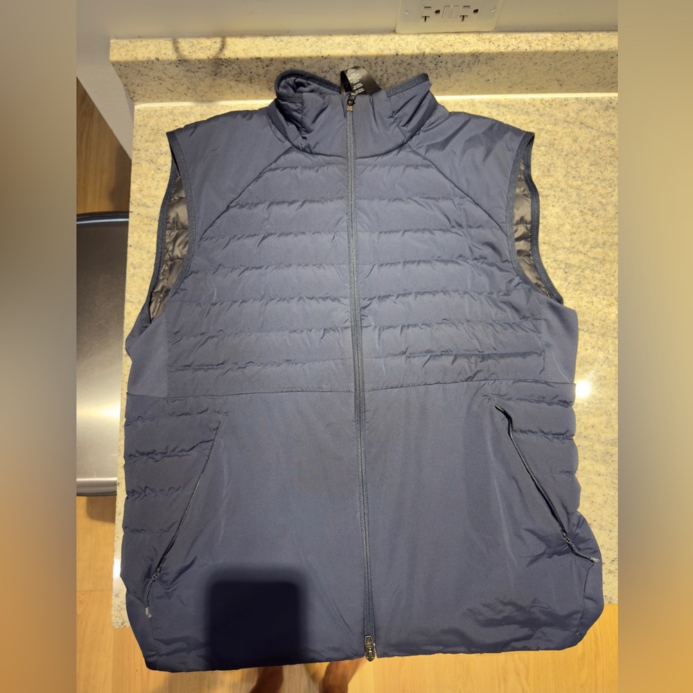 Lululemon Down For It All 700-Fill Quilted Vest Navy Men's Size Medium Primaloft